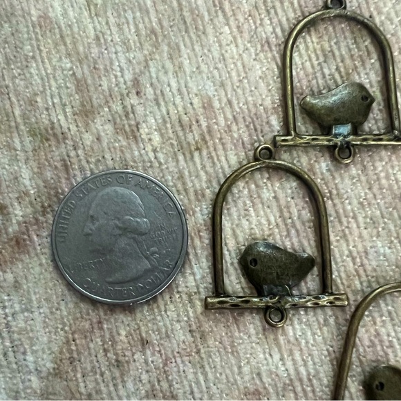 Lot of 15 Bird on a Branch Reversible Charms Antique Gold New - Picture 2 of 3